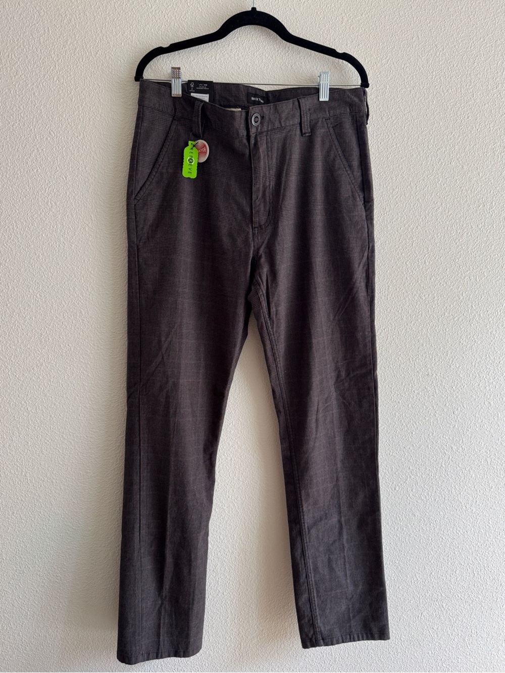 Brixton Choice Chino Regular Pant in Black Houndstooth